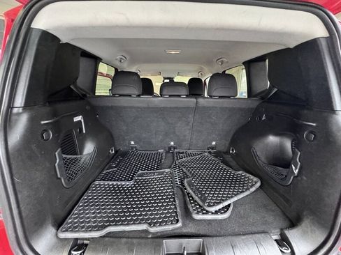 Used 2019 Jeep Renegade Latitude image 13