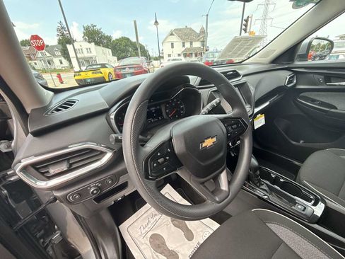 Certified 2023 Chevrolet TrailBlazer LT AWD/4WD image 10