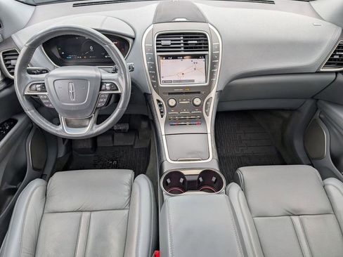 Used 2019 Lincoln Nautilus Reserve w/ Ultimate Package image 40