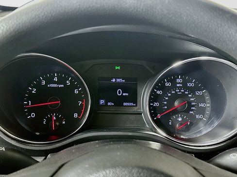 Used 2020 Kia Sedona LX FWD image 12