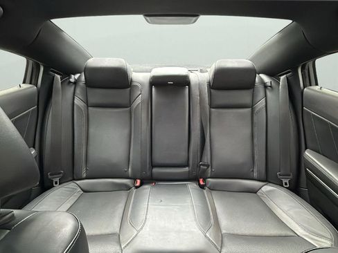 Used 2015 Dodge Charger SXT w/ Plus Group image 25