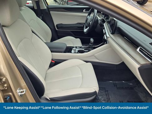 Used 2021 Kia K5 EX w/ EX Premium Package FWD image 11