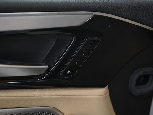 Used 2024 Acura MDX SH-AWD image 27