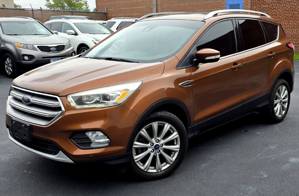 Used 2017 Ford Escape Titanium w/ Canadian Touring Package AWD/4WD image 4