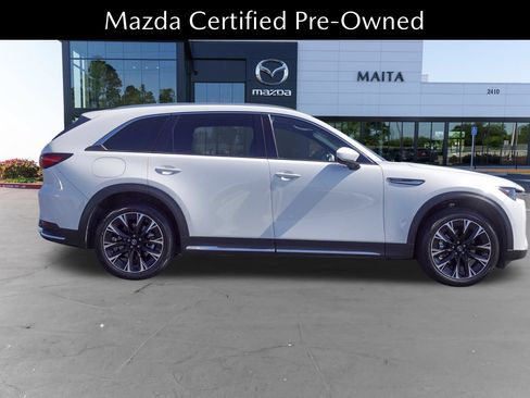 Certified 2024 MAZDA CX-90 Plug-In Hybrid w/ Premium Plus AWD/4WD image 2