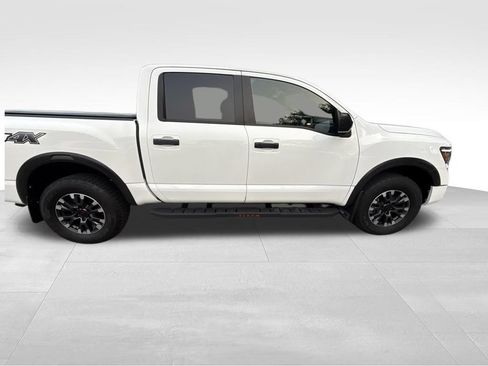 Used 2024 Nissan Titan PRO-4X w/ Pro-4x Utility Package AWD/4WD image 11