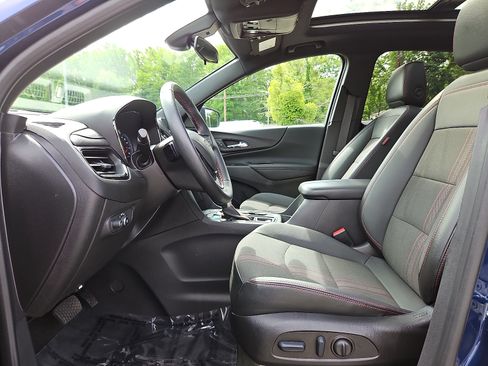 Used 2023 Chevrolet Equinox RS AWD/4WD image 13