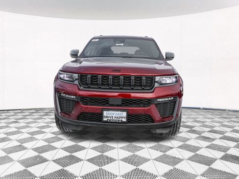 New 2026 Jeep Grand Cherokee Limited w/ Limited Altitude Package image 11