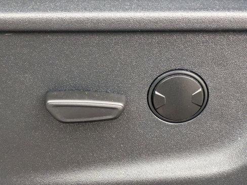 Used 2024 Ford F150 XLT w/ Mobile Office Package image 16