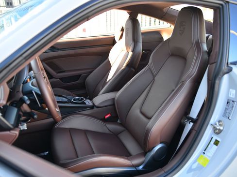 Certified 2024 Porsche 911 Carrera GTS image 13