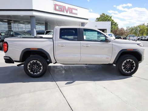 New 2026 GMC Canyon AT4 image 7