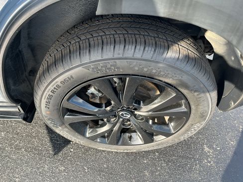 Used 2024 MAZDA CX-30 AWD 2.5 S w/ Preferred Package image 52