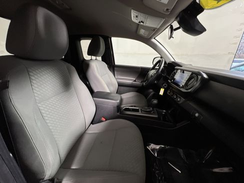 Used 2021 Toyota Tacoma SR w/ SX Package image 24