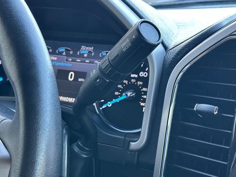 Used 2022 Ford F250 Lariat w/ Chrome Package image 23