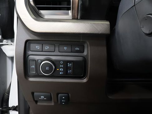 Used 2024 Ford F350 King Ranch AWD/4WD image 20