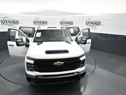 Used 2024 Chevrolet Silverado 3500 W/T RWD image 34