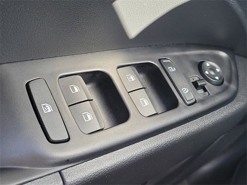 New 2026 Hyundai Venue SE image 15