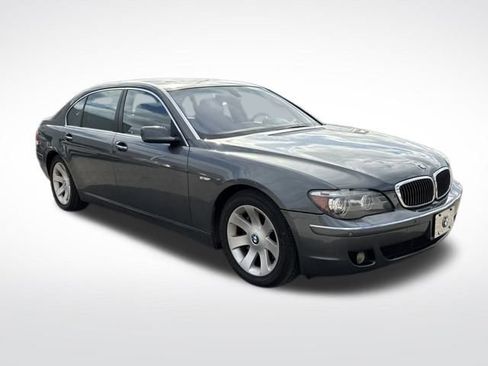 Used 2007 BMW 750Li image 9