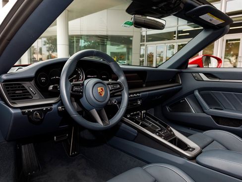 Used 2024 Porsche 911 Targa 4S image 41