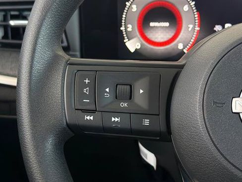 New 2026 Nissan Kicks SV w/ Charging Package FWD image 26