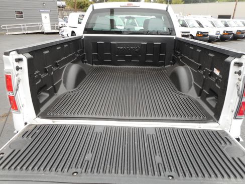 Used 2014 Ford F150 XL w/ Equipment Group 101A Mid AWD/4WD image 13
