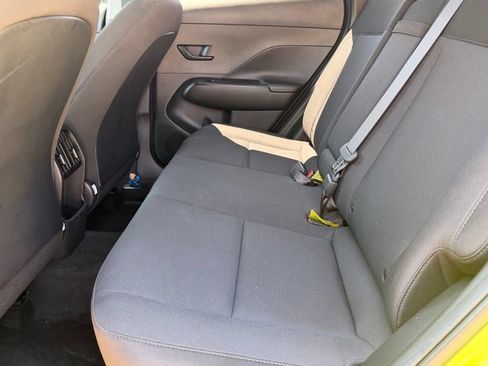 Used 2024 Hyundai Kona SEL FWD image 11