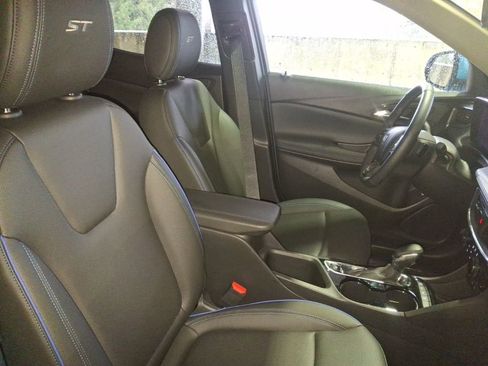 Used 2026 Buick Encore GX Sport Touring w/ Advanced Technology Package image 13