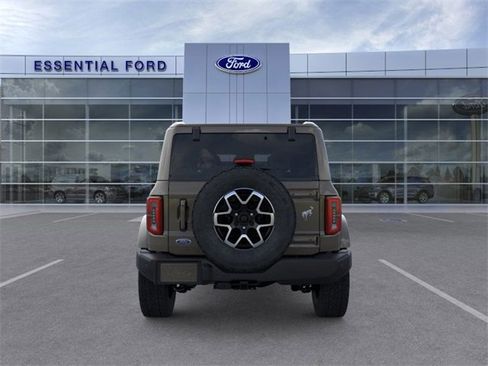 New 2025 Ford Bronco Outer Banks image 5