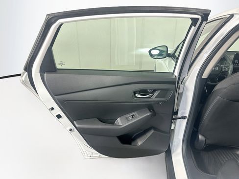 Used 2025 Honda Accord LX image 23