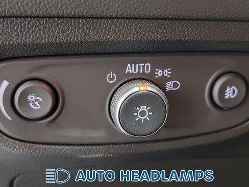 Used 2021 Buick Encore GX Select image 24