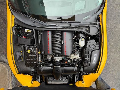 Used 2003 Chevrolet Corvette Convertible w/ Preferred Equipment Group1 image 35