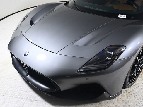 Used 2022 Maserati MC20 Coupe image 25