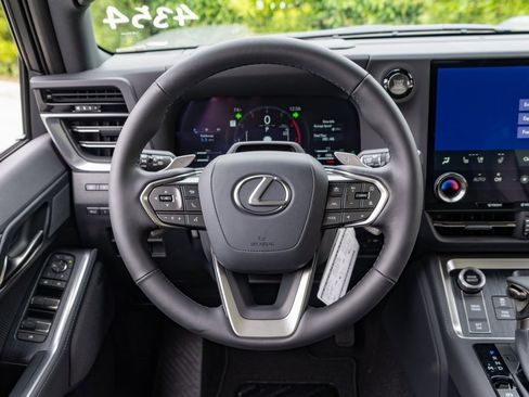 New 2026 Lexus GX 550 image 23