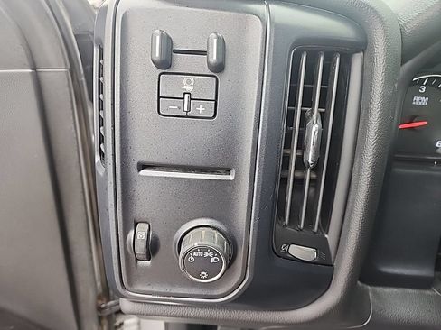 Used 2014 GMC Sierra 1500 2WD Regular Cab image 11