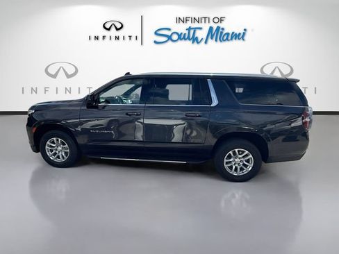 Used 2024 Chevrolet Suburban LT AWD/4WD image 4