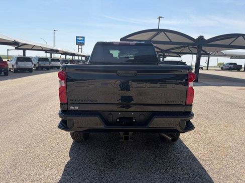 Used 2026 Chevrolet Silverado 2500 Custom w/ Custom Convenience Package image 6