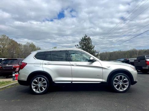 Used 2016 BMW X3 xDrive28i image 4