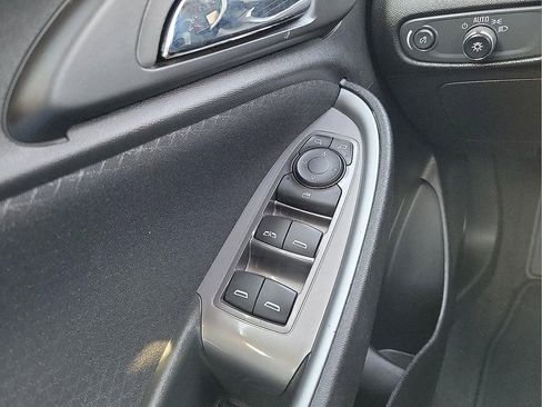 Used 2024 Chevrolet Malibu LT image 13