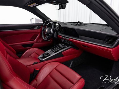 Used 2024 Porsche 911 Carrera S image 45
