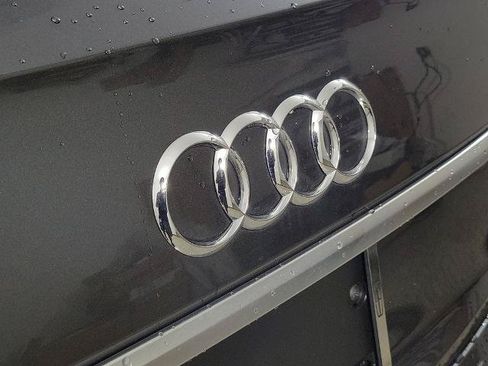 Used 2022 Audi Q5 2.0T Premium Plus w/ Premium Plus Package AWD/4WD image 8