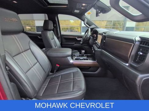 Certified 2023 Chevrolet Silverado 1500 High Country w/ Technology Package AWD/4WD image 29