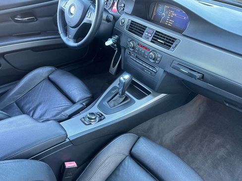 Used 2012 BMW 335i Coupe image 31