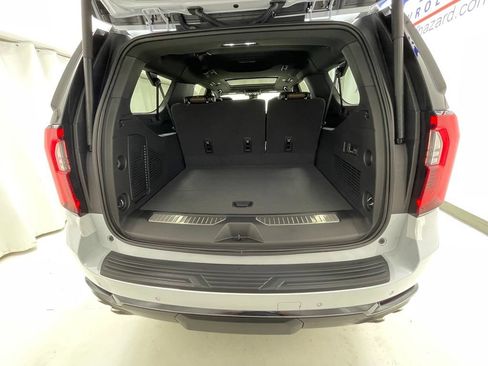 New 2026 GMC Yukon XL Denali Ultimate AWD/4WD image 7