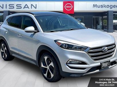 Used 2017 Hyundai Tucson Limited w/ Limited Ultimate Package 03