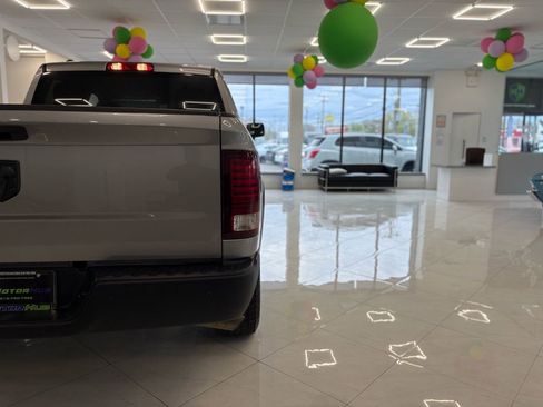 Used 2024 RAM 1500 Classic Warlock RWD image 14