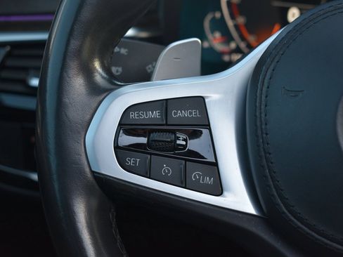 Used 2021 BMW 540i xDrive w/ M Sport Package image 15