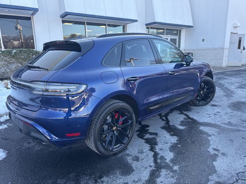 Used 2022 Porsche Macan GTS image 2