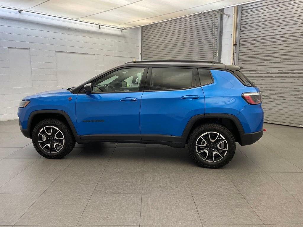 New 2026 Jeep Compass Trailhawk AWD/4WD image 5