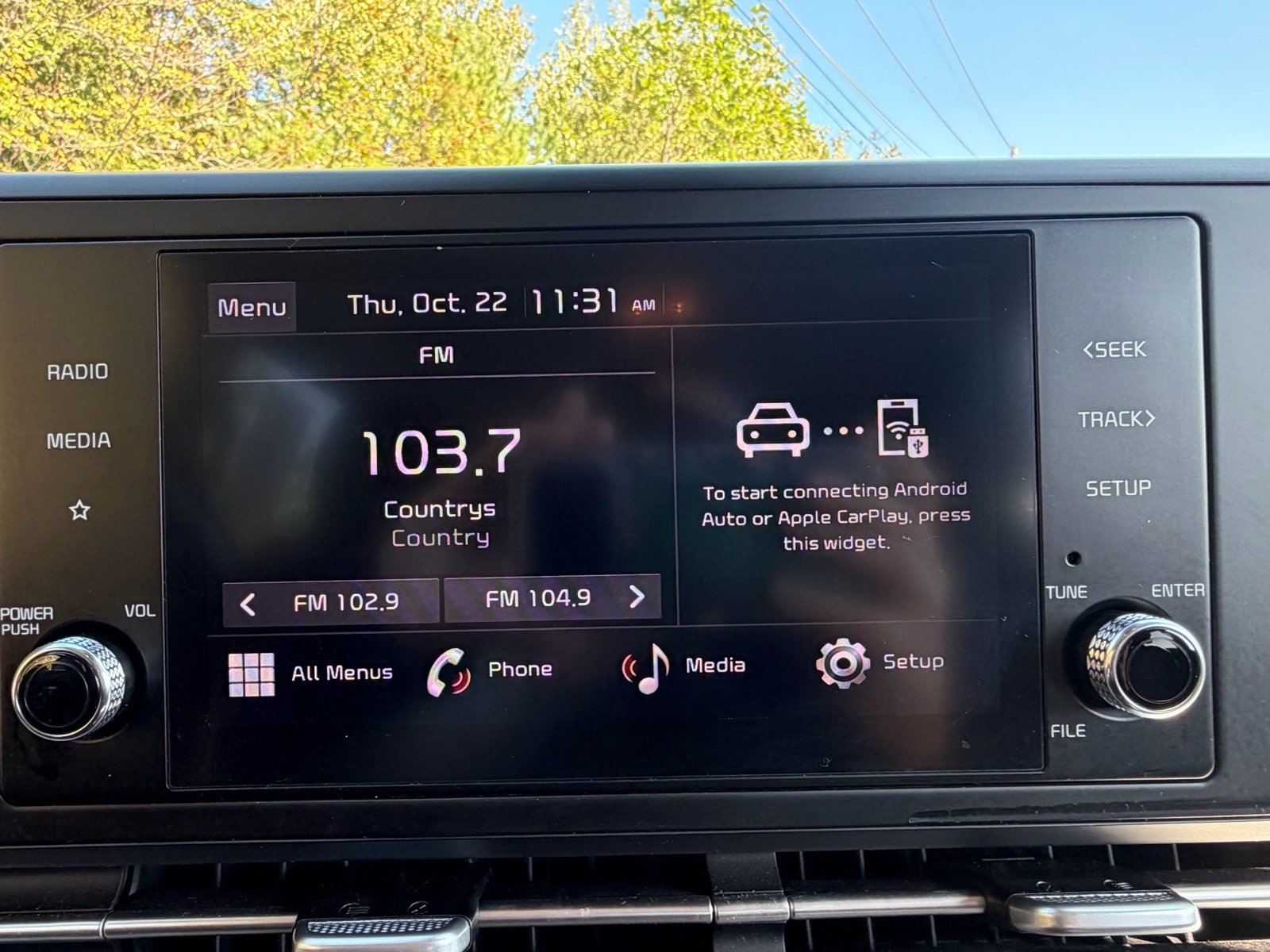 Used 2024 Kia Carnival LX FWD image 34