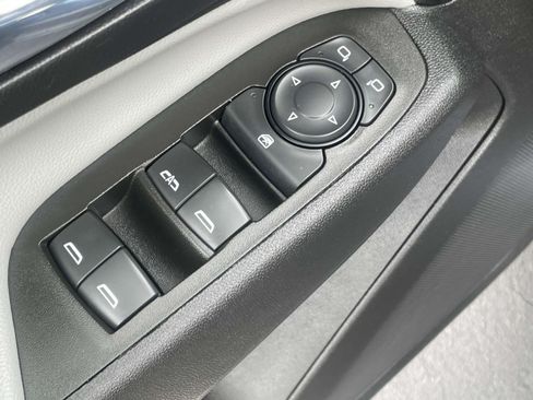 Used 2024 Chevrolet Equinox LS w/ LS Convenience Package FWD image 17